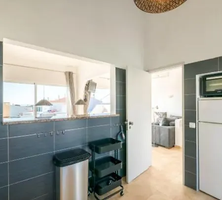 Algarve Ocean View - Terrace - Parking - Ac - מלון דירות 3*